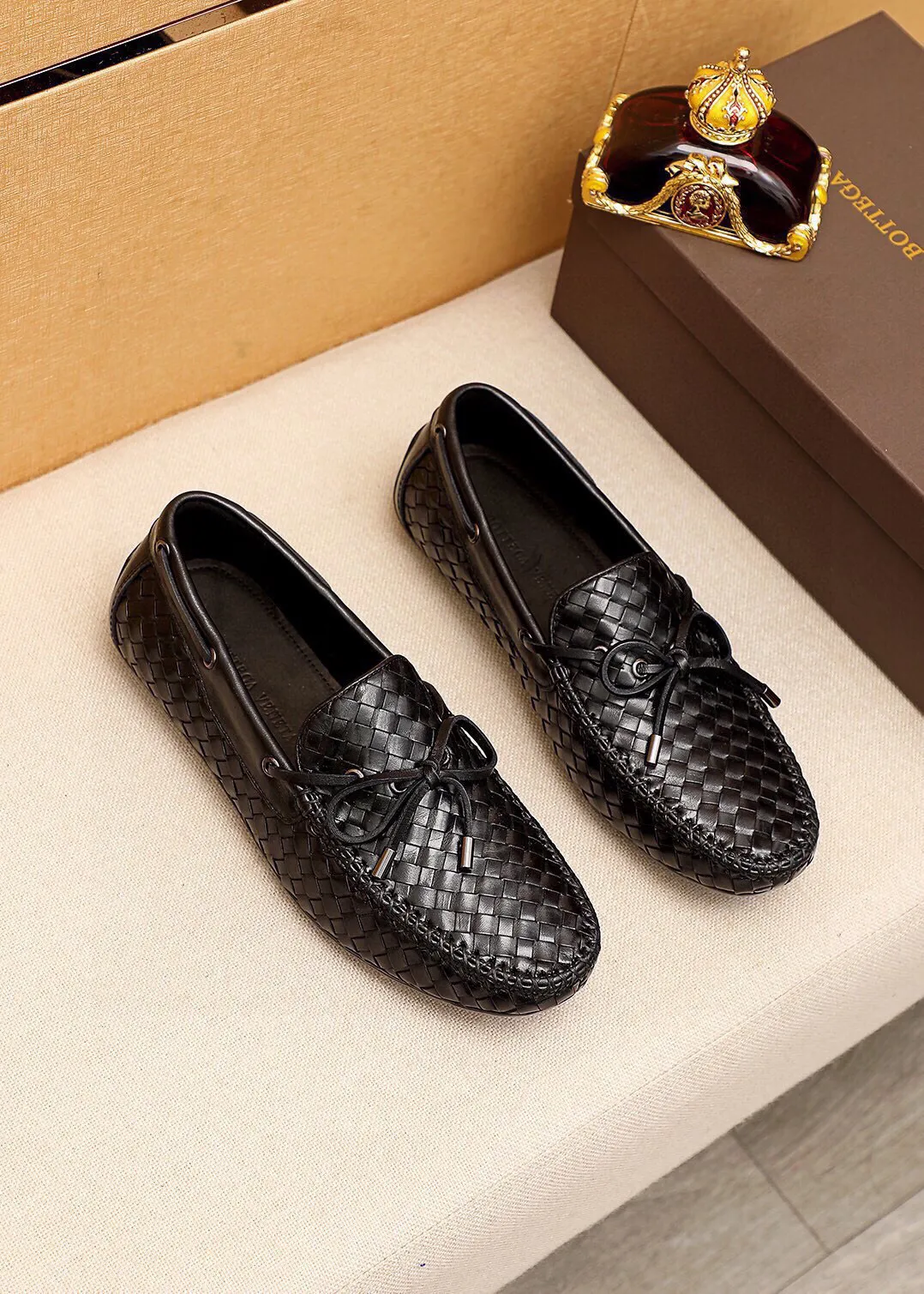 Men's men's shoes 💰500 💐 BV men's slip-on shoes® [BOTTEGA VENETA] official website counter new model, one-to-one mold opening ⚠Italian calfskin purely hand-woven ➕cow 🐂 leather lining. Driving slip-ons, available at counters, sizes 38～44 (45🉑️customized)